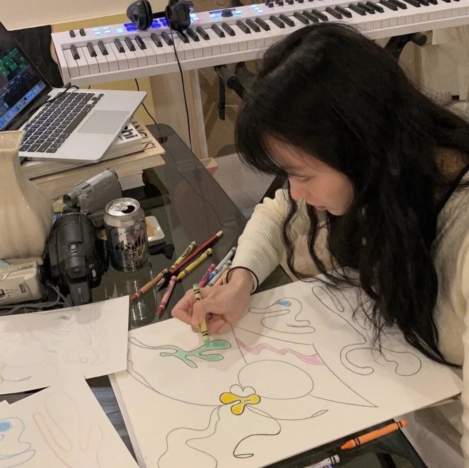 开局和女神领证激活宝箱系统